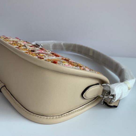 Coach Swinger 20 In Tweed LH/NEUTRAL NWOT - Picture 6 of 8